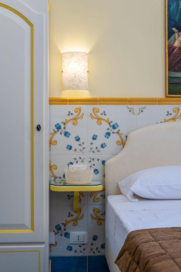 Albert Rooms & Breakfast Сан-Вито-Ло-Капо Экстерьер фото